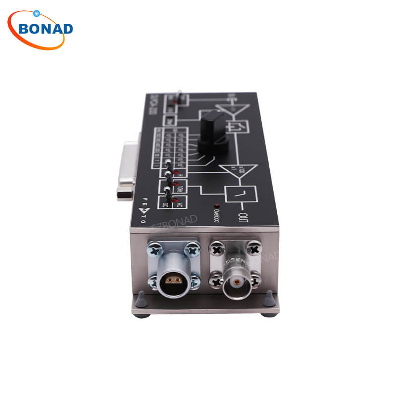 DLPCA-200可變(bian)增(zeng)益(yi)電流放大(da)器(qi)